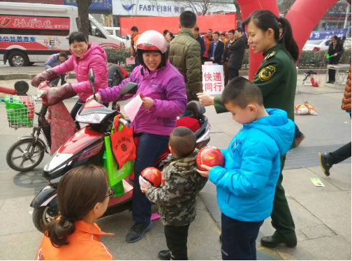 國泰科技參加2016年泰安市暨泰山區(qū)“3.15國際消費者權(quán)益日”紀(jì)念大會